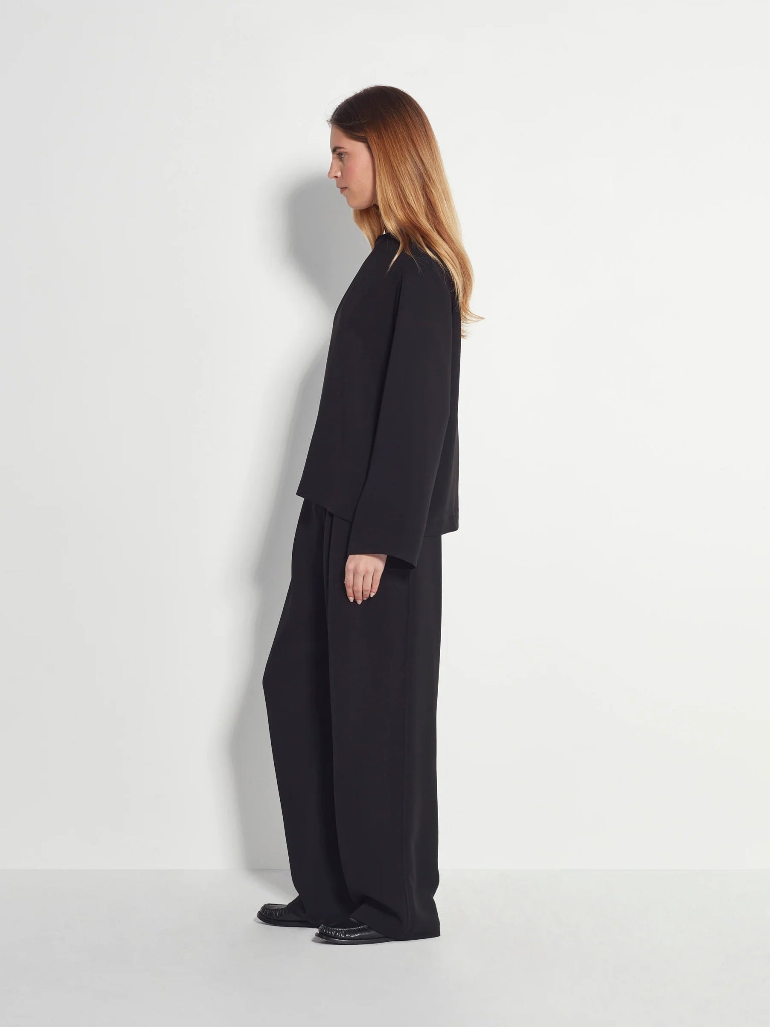 Juliette Hogan | L/S Fancy T (Luxe Suiting) | Black | Palm Boutique