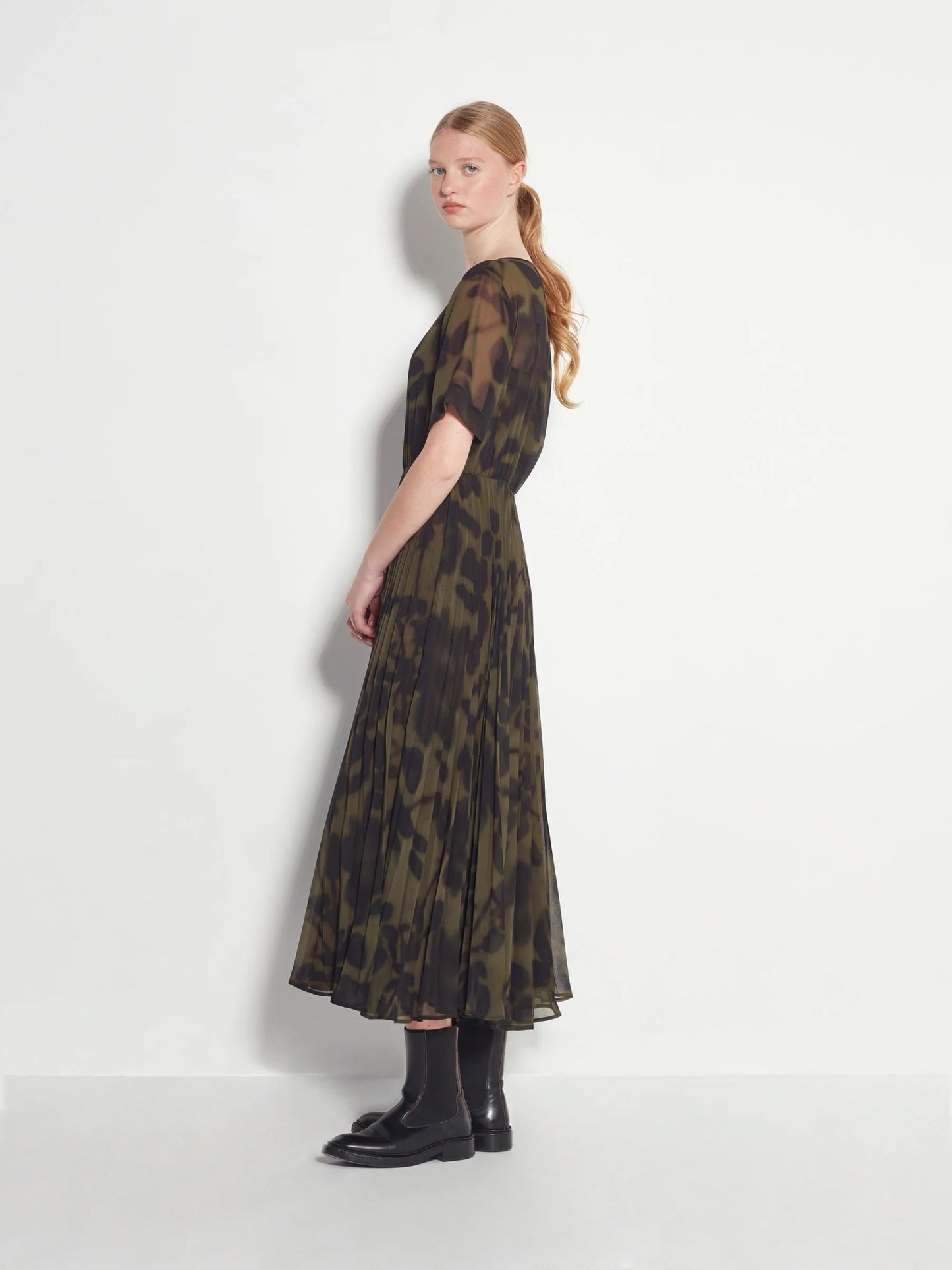 Juliette Hogan | Paris Pleat Dress | Moss | Palm Boutique