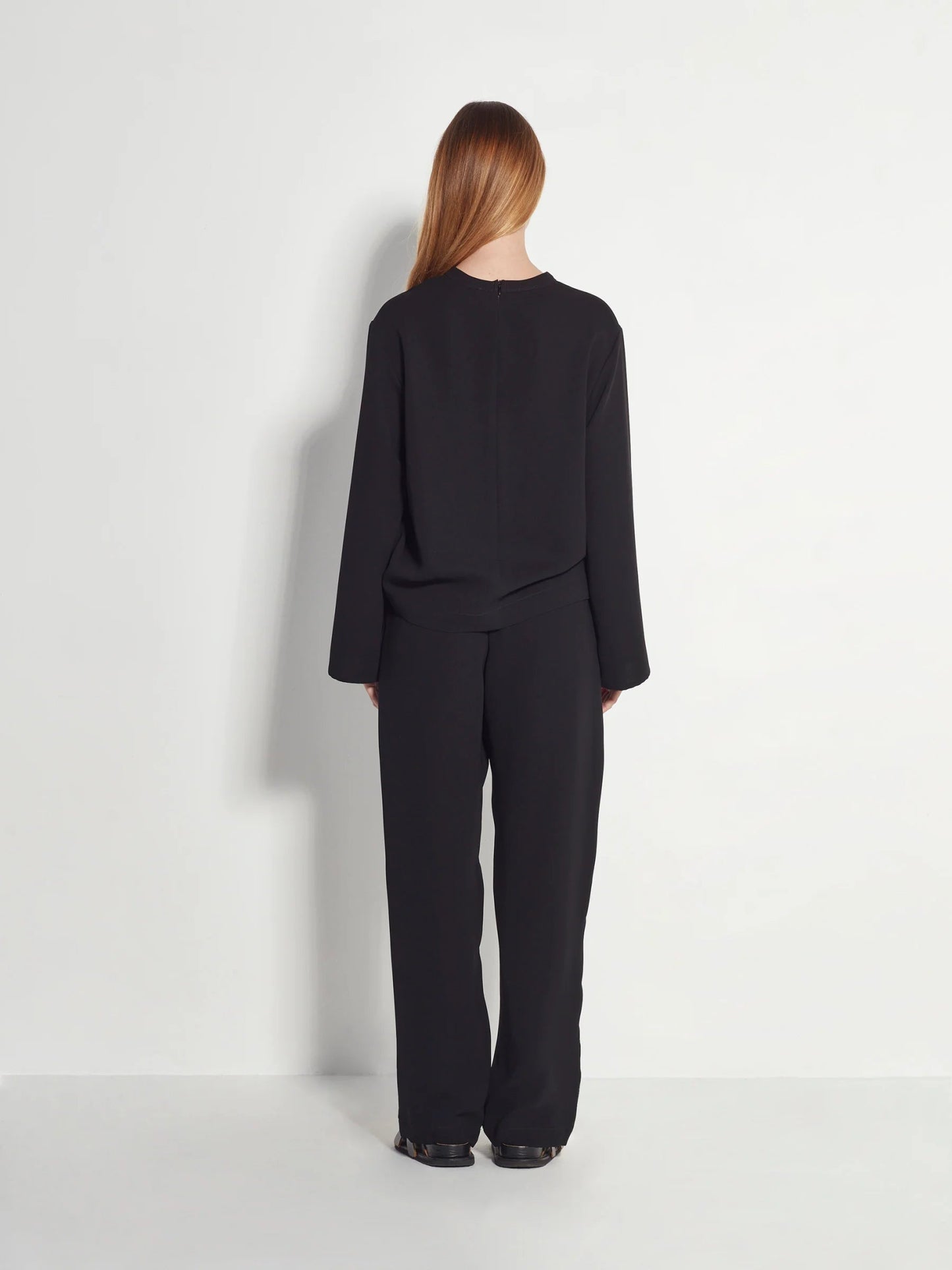 Juliette Hogan | Travel Pant (Luxe Suiting) | Black | Palm Boutique