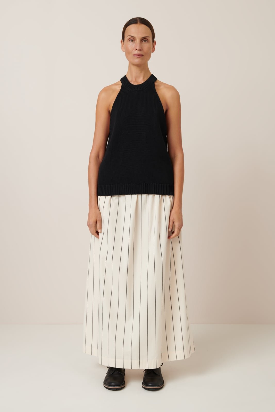 kowtow | Ebony Singlet | Black | Palm Boutique