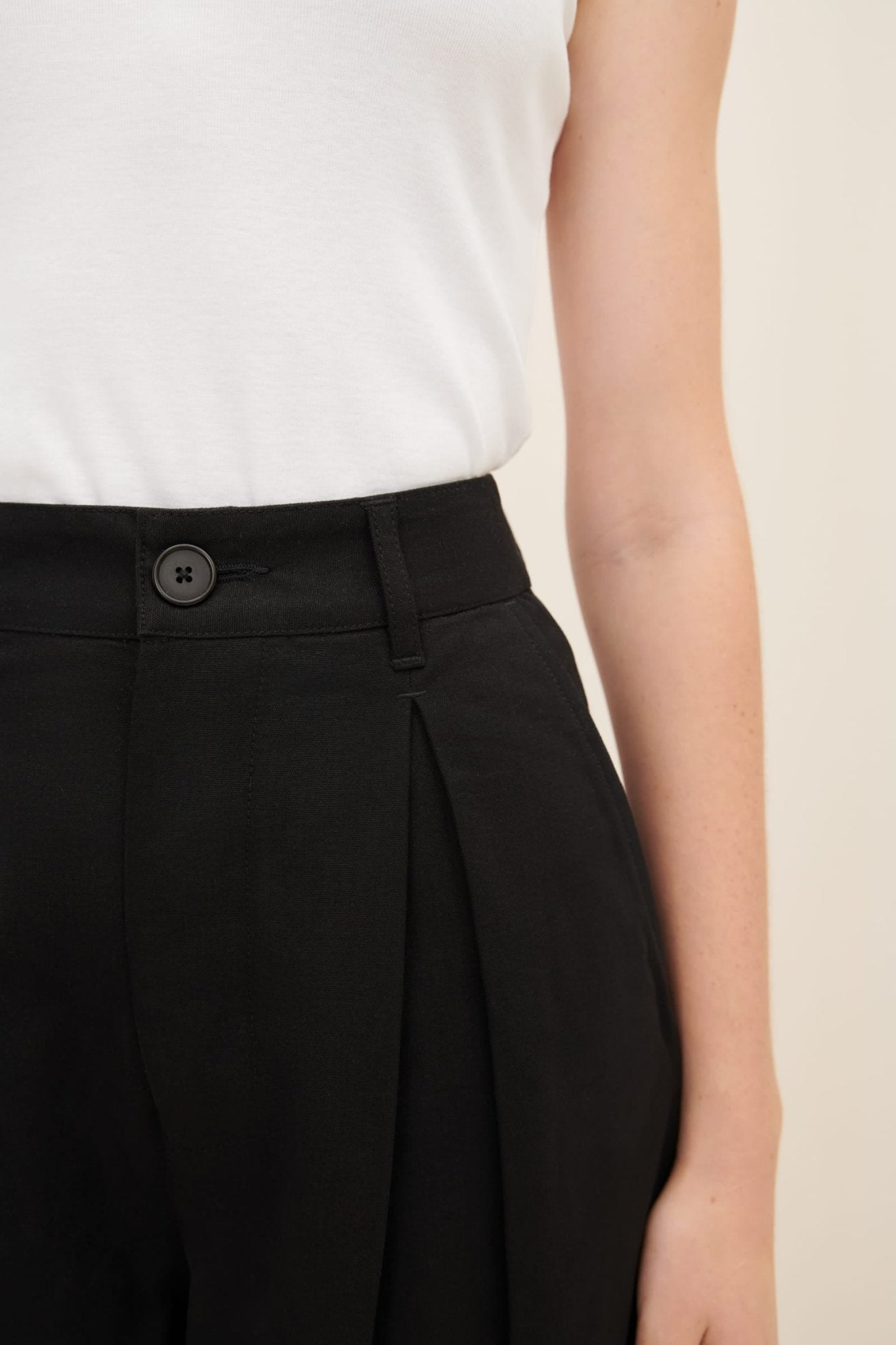 kowtow | Echo Pant | Black | Palm Boutique