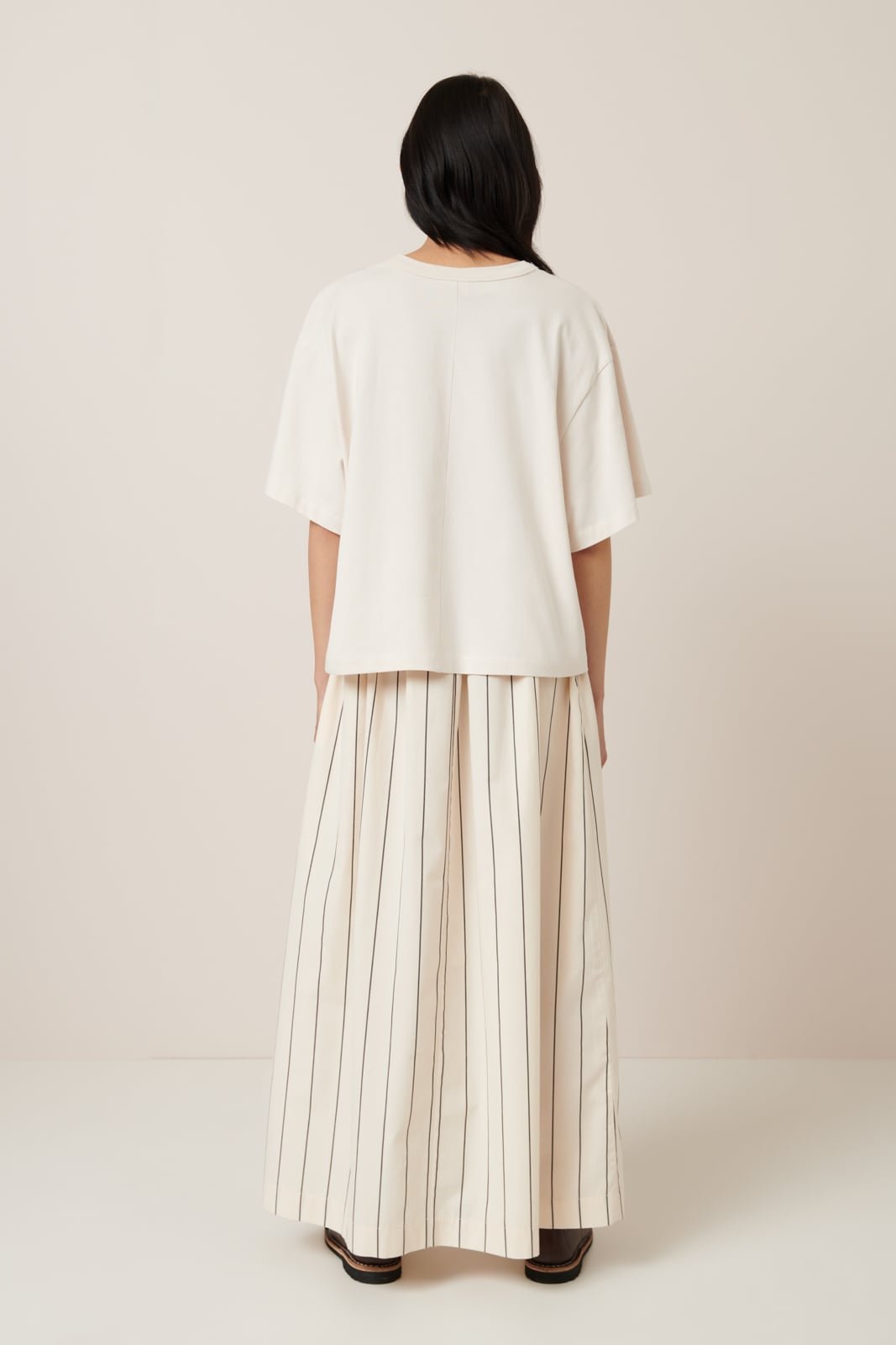 kowtow | Shadow Tee | Whisper | Palm Boutique