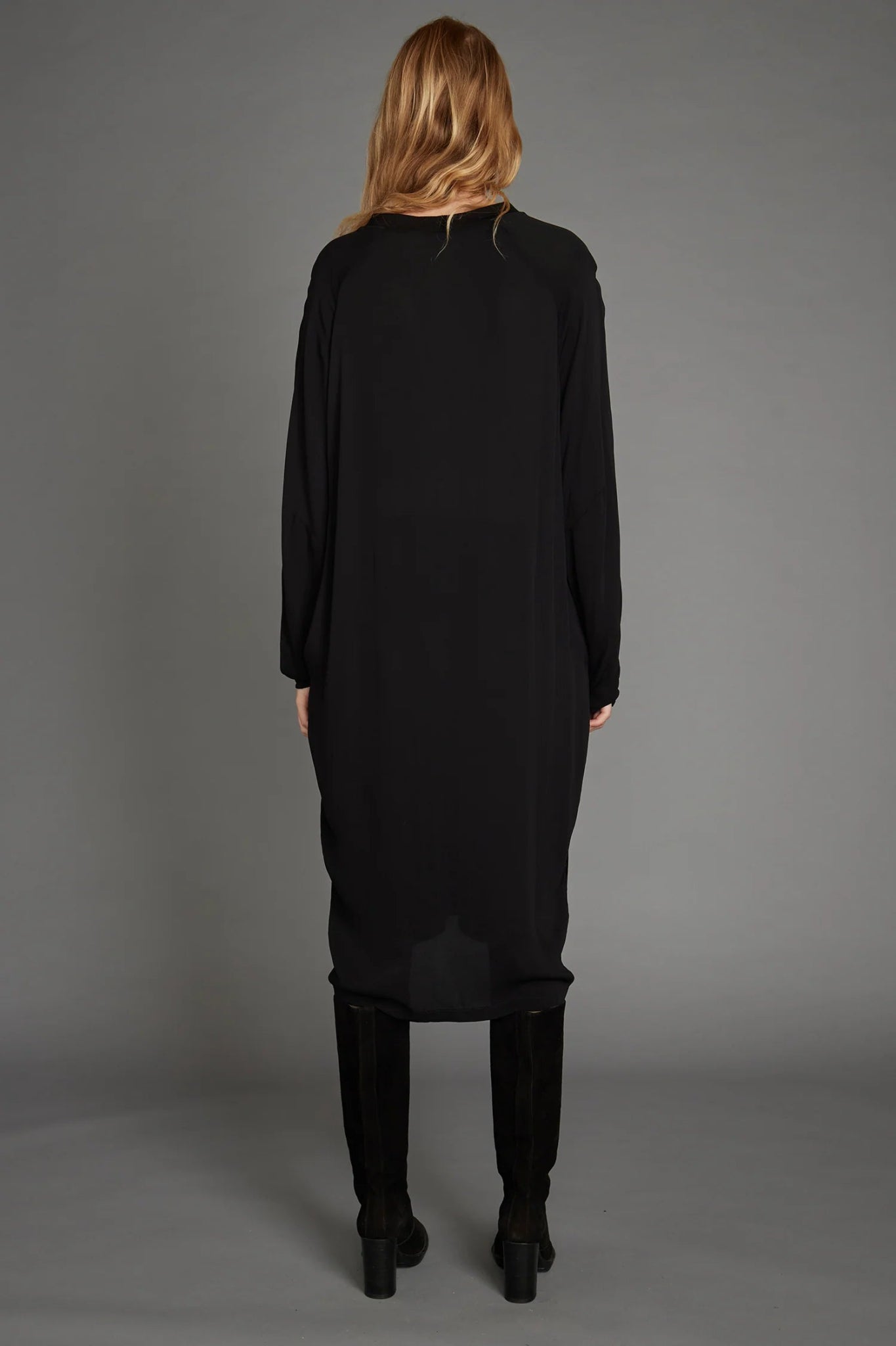 Zambesi | Scarab | Black Velvet | Palm Boutique