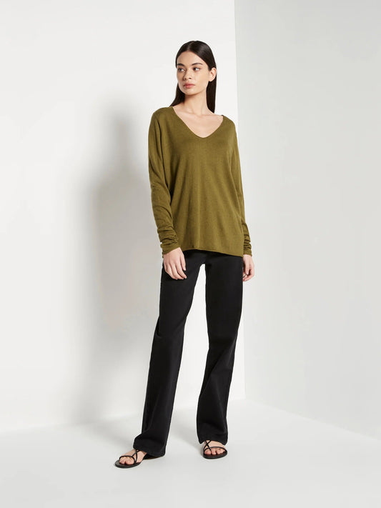 Juliette Hogan | JHL V-Neck L/S T | Moss | Palm Boutique