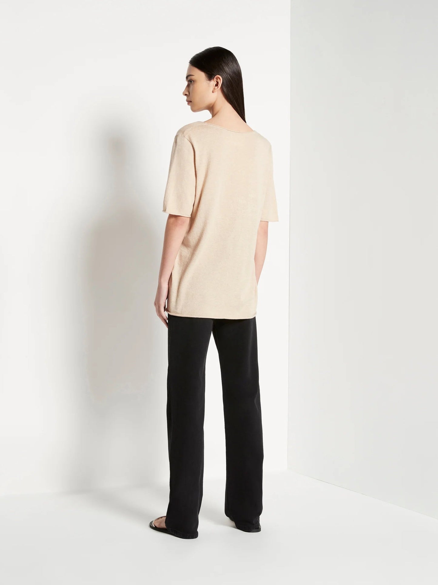 Juliette Hogan | JHL V-Neck T (Fine Cotton Cashmere) | Sand | Palm Boutique