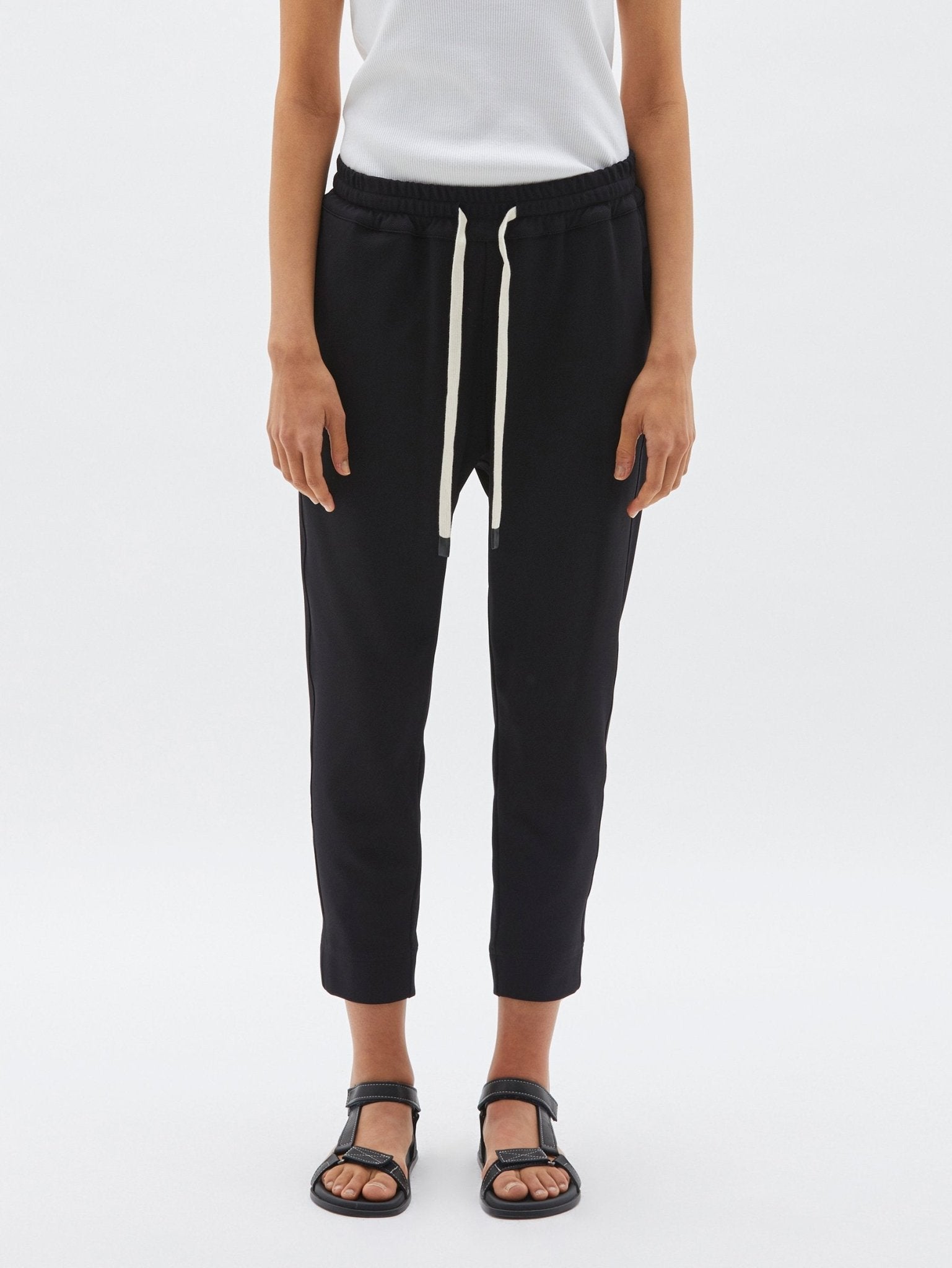 bassike | Stretch twill tapered pant | Black | Palm Boutique